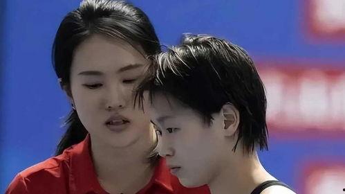 红扑扑黄灿灿表情包